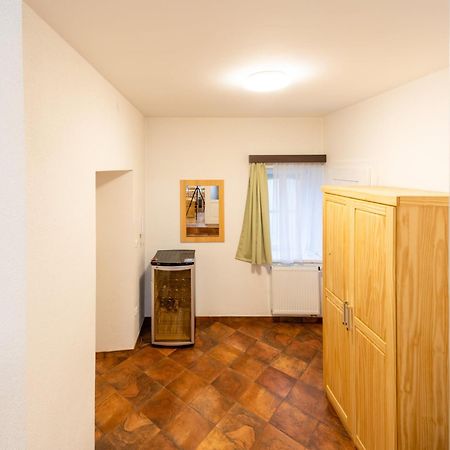 Bezauberndes Gaestehaus In Šatov 外观 照片